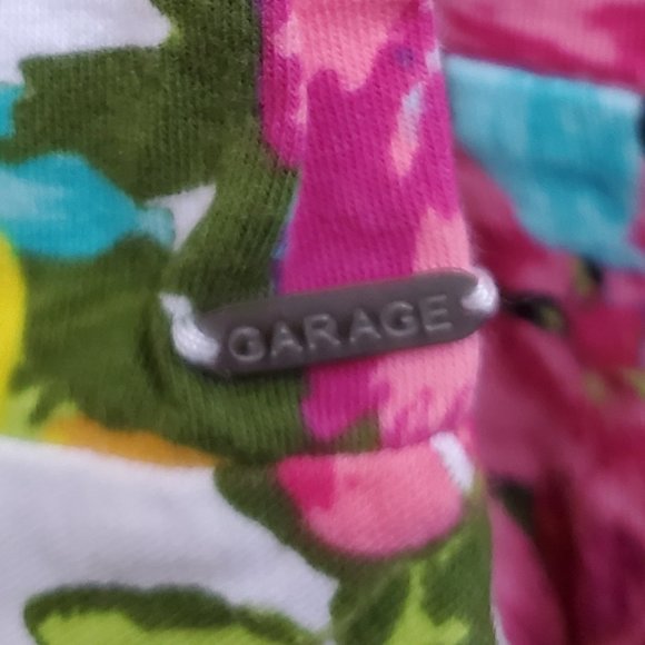 Bundle of 2, Strapless Tops, Peplum - Picture 5 of 10